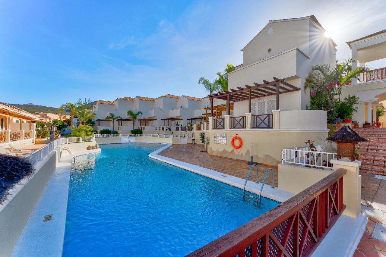 Chalet Playa De Las Americas Arona  Exterior foto